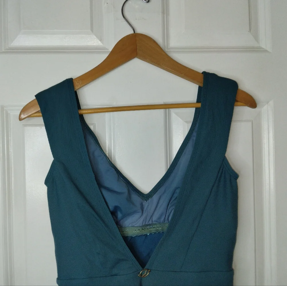 Jantzen Ribbed Tummy Control One-Piece Swimsuit Size 12 - Picture 9 of 14